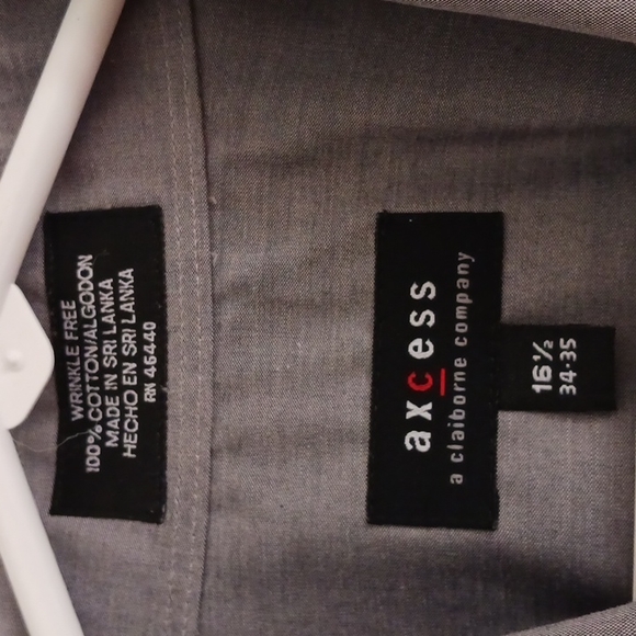 2 very nice button up dress shirts both size large 16 and 16.5 - Picture 4 of 10